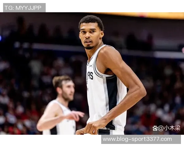 文班在前两场比赛中狂砍69分26板12帽展现全能实力有望同时夺得MVPDPOY和MIP 文班在前两场比赛中狂砍69分26板12帽展现全能实力有望同时夺得MVPDPOY和MIP