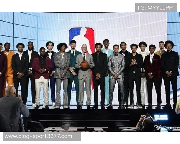 詹姆斯称小杰伦约翰逊2021届首轮秀实力惊人引发热议